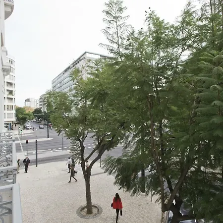 Libest Av. Da Republica 1 - Saldanha * Lisboa